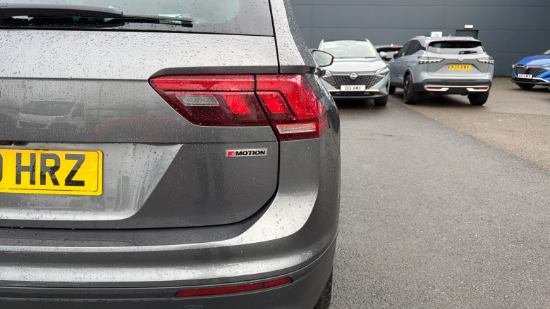 Volkswagen Tiguan 2.0 TDi 150 4Motion Match 5dr Diesel Estate